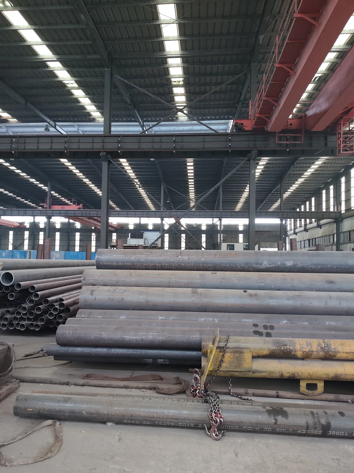 Stock de tubes en acier pour la distribution